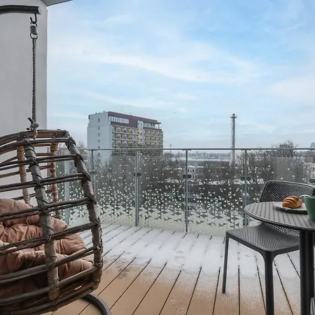 Luxurious Apartment Nadmorskie Tarasy Kolobrzeg By Renters Prestige-2